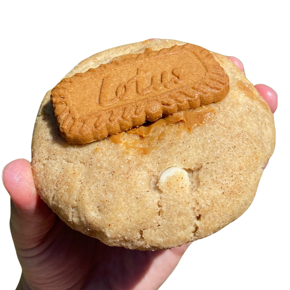 Cookie Butter Stuffed Banana Bread Cookie