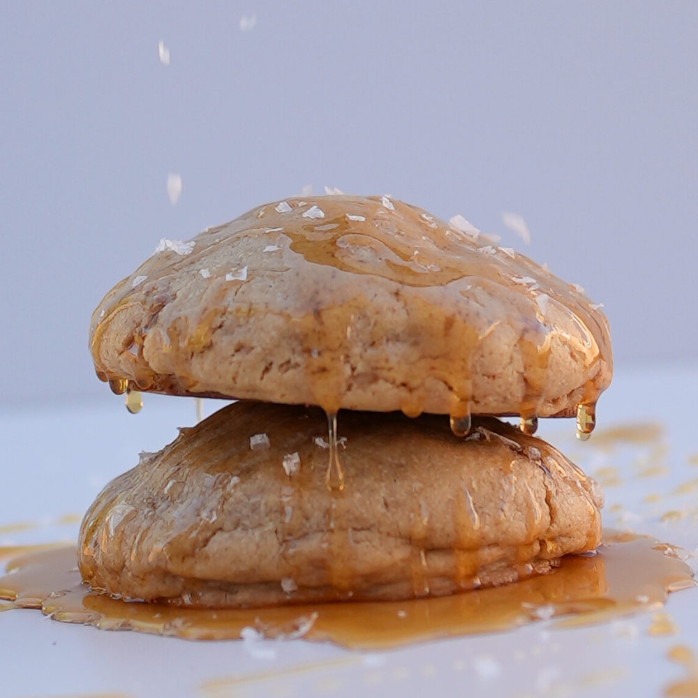 Golden Honey Blondie Cookie