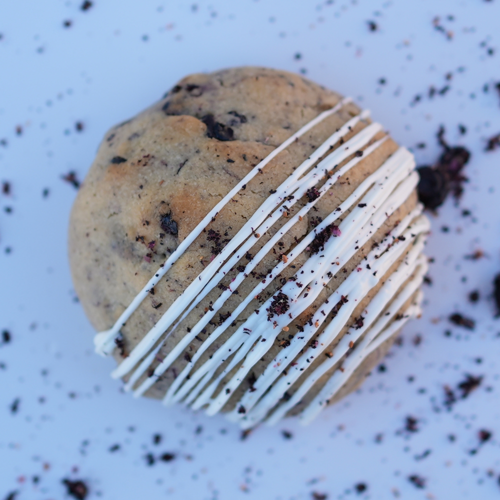 Lemon Blueberry Cheesecake Stuffed Cookie
